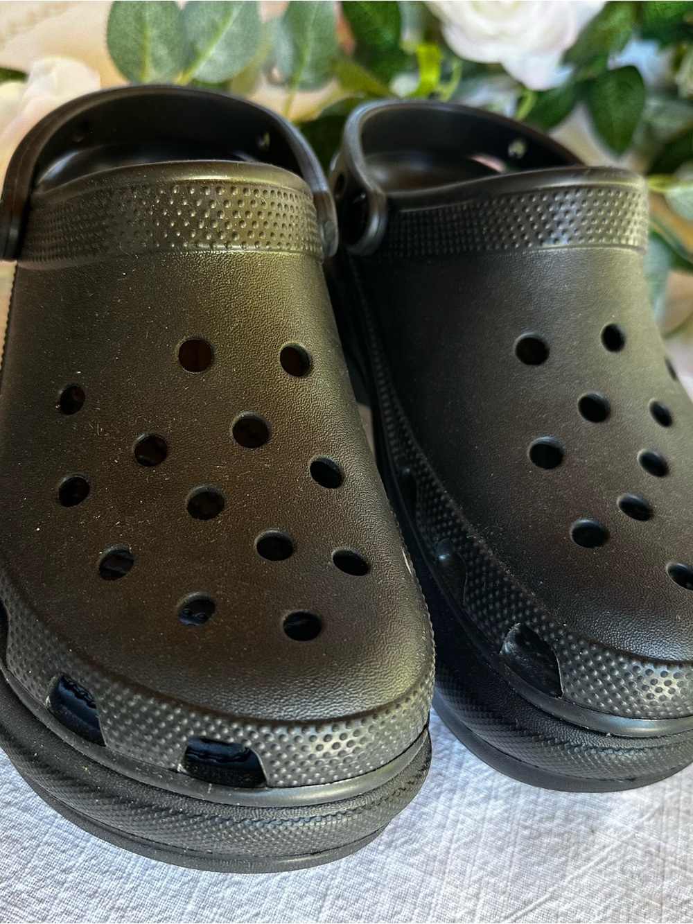Women’s Classic Black Comfort Crocs
